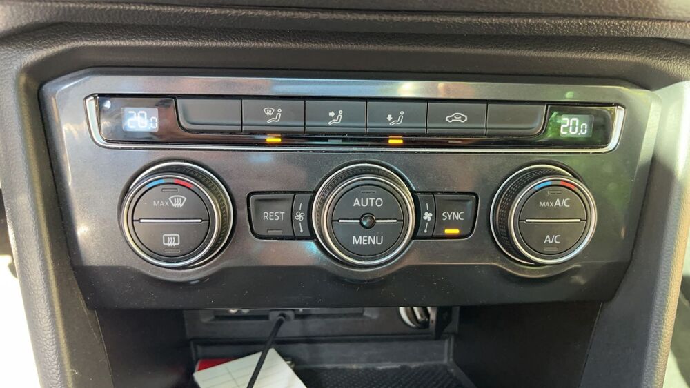 Tiguan 2.0 TDI 150 4Motion Carat 2016 occasion 48700 Monts De Randon