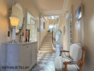  Maison � vendre 9 pi�ces 260 m�