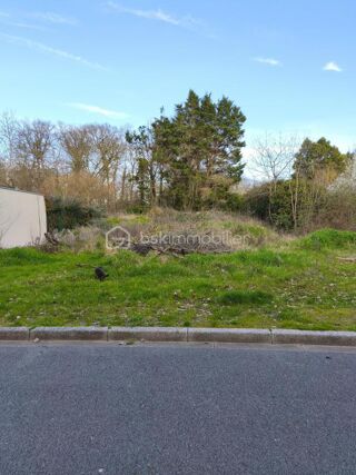  Terrain à vendre 601 m²