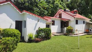  Villa à vendre 13 pièces 300 m²
