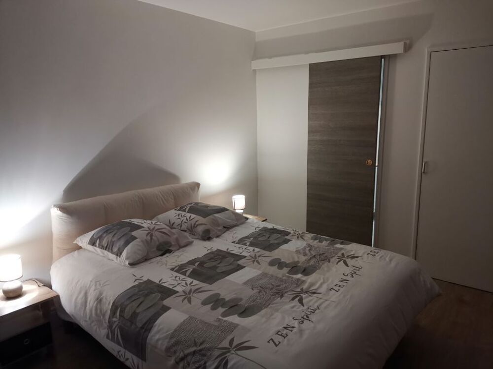 Location Appartement Appartement de 45m2 à louer sur Le Mesnil-Saint-Denis Le mesnil saint denis