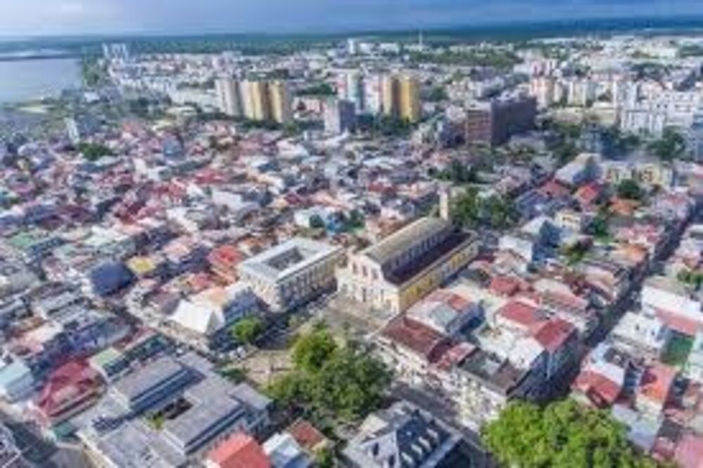 Vente Immeuble Immeuble de rapport - Local commercial + 4 appartements Pointe a pitre