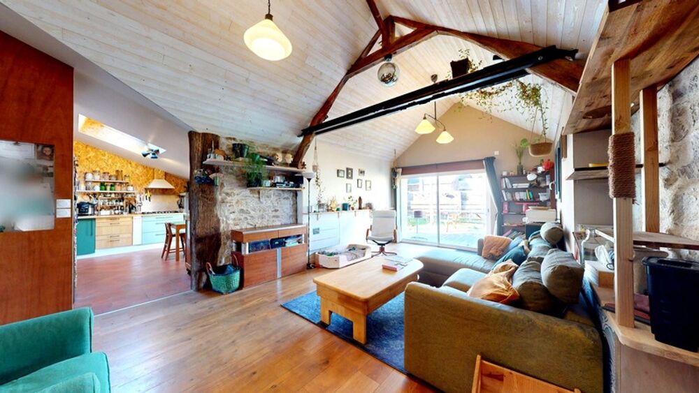 MAISON EN PIERRE PLAIN-PIED 4 CHAMBRES + BUREAU + DEPENDANCES + JARDIN