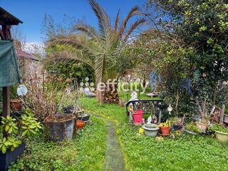  Immeuble à vendre 15 + pièces 270 m²