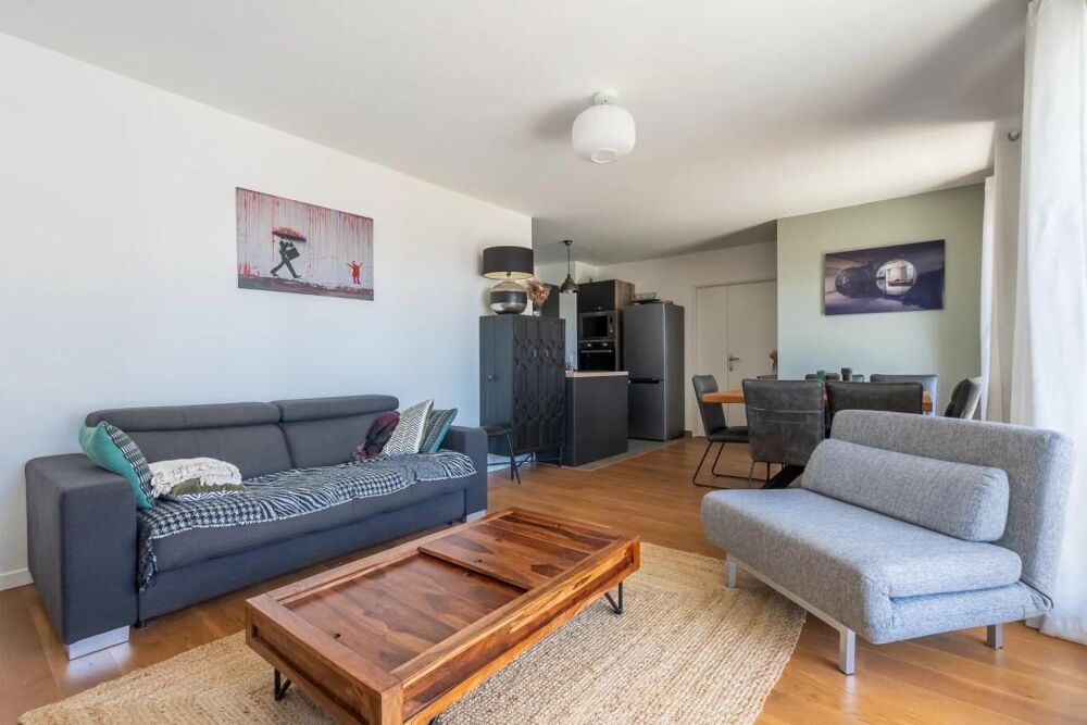 Appartement 3 pièces de 66 m² à Romainville