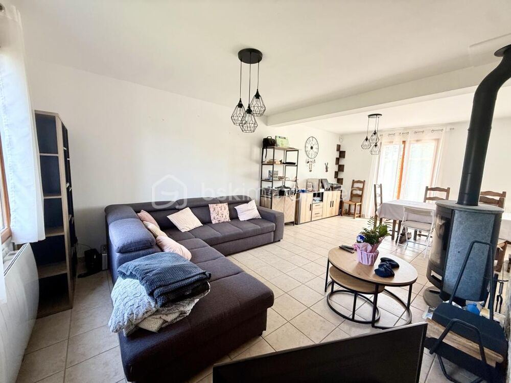 Vente Maison Maison 5 Chambres, Vivable de Plain-pied avec Garage Noailles