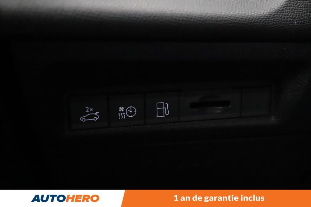 408 1.6 PHEV First Edition e-EAT8 225 ch 2023 occasion 92130 Issy-les-Moulineaux