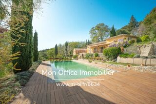  Propriété/château à vendre 8 pièces 325 m²