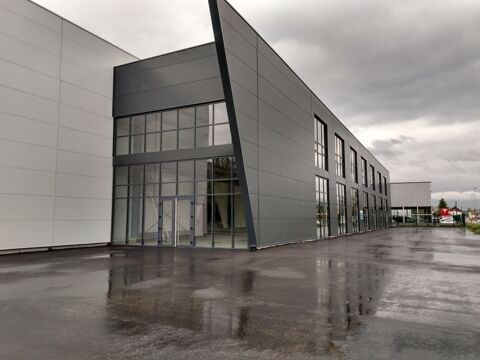 Local commercial &agrave; louer proche de MONTMELIAN (73)549 m&sup2; 6500 73800 Montmelian