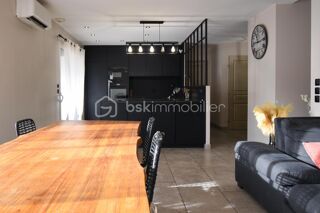  Maison � vendre 4 pi�ces 101 m�