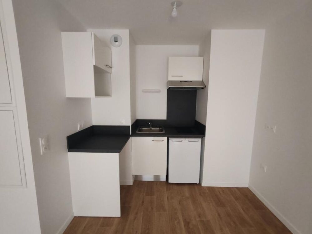 Location Appartement T2 avec parking et terrasse à Lormont Lormont