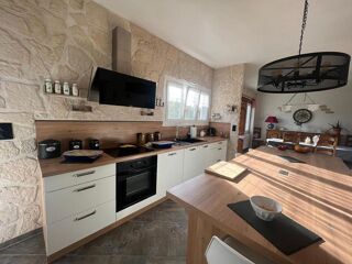  Maison � vendre 8 pi�ces 185 m�