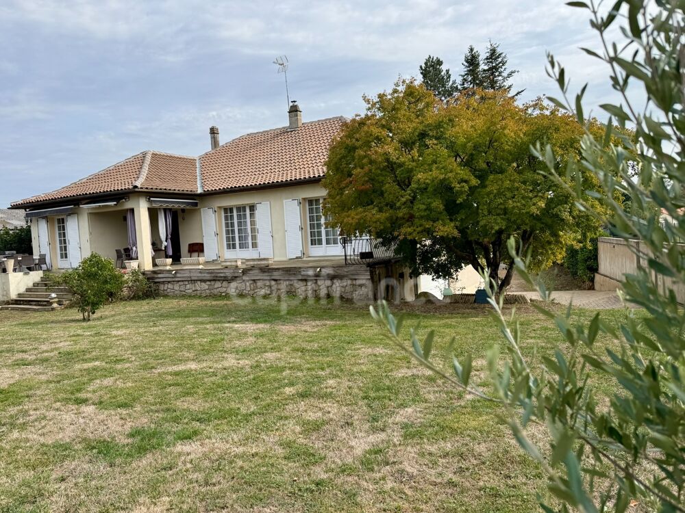 Vente Maison ? Une maison familiale aux volumes généreux et au potentiel remarquable Le tallud