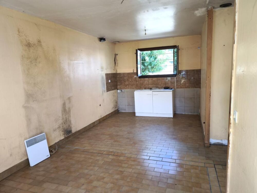 Vente Maison nouveau entre Saintes et Royan Maison à rénover au calme (17) Luchat