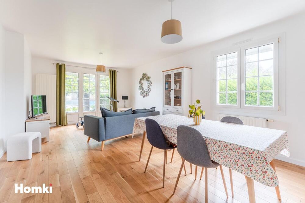 Vente Maison Maison/Villa T7 de 129 m² à Treillières 44119 Treillieres