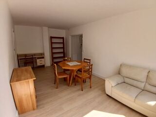  Appartement à louer 2 pièces 50 m²