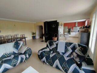  Maison  vendre 5 pices 251 m