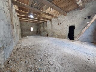 Vente Remise/Grange Grange à vendre à Valensole aménageable en maison de village Valensole