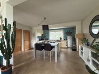  Maison � vendre 6 pi�ces 180 m�