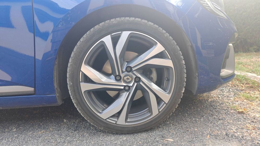 Clio 1.6 E-Tech 140 Hybrid 91 RS Line 2020 occasion 01140 Saint Etienne Sur Chalaronne