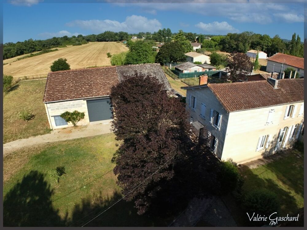 St seurin sur l'isle - Maison 150 m² + hangars sur 3800 m² de terrain