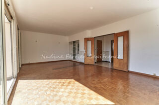 Vente Appartement AIX-EN-PROVENCE SUD-EST-LA TORSE – APPARTEMENT DE 122 M², 4 CHAMBRES, TERRASSE ET VUE SUR LES COLLINES Aix en provence