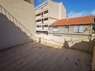 Location Appartement Très bel appartement proche centre ville Salon de provence