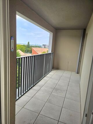  Appartement à louer 3 pièces 62 m²