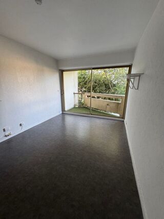  Appartement à louer 1 pièce 24 m²