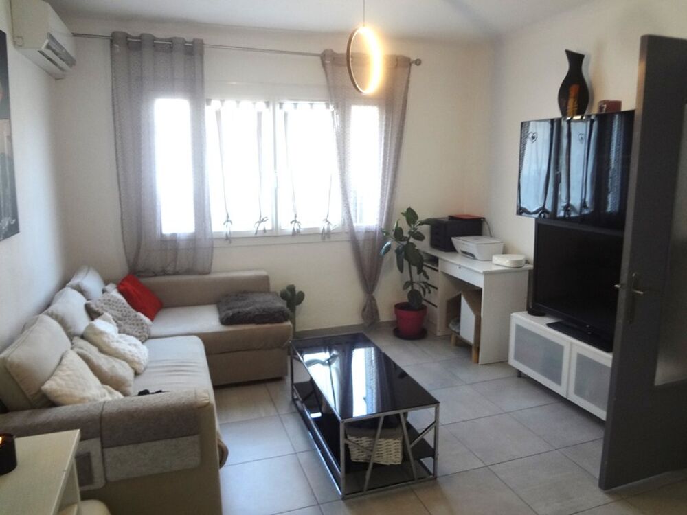 Maison à vendre 4 pièces VIAS (34)