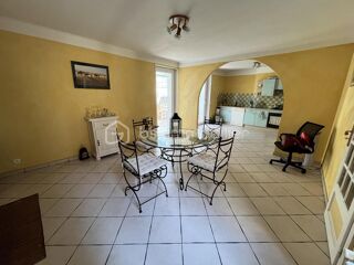  Maison � vendre 7 pi�ces 196 m�