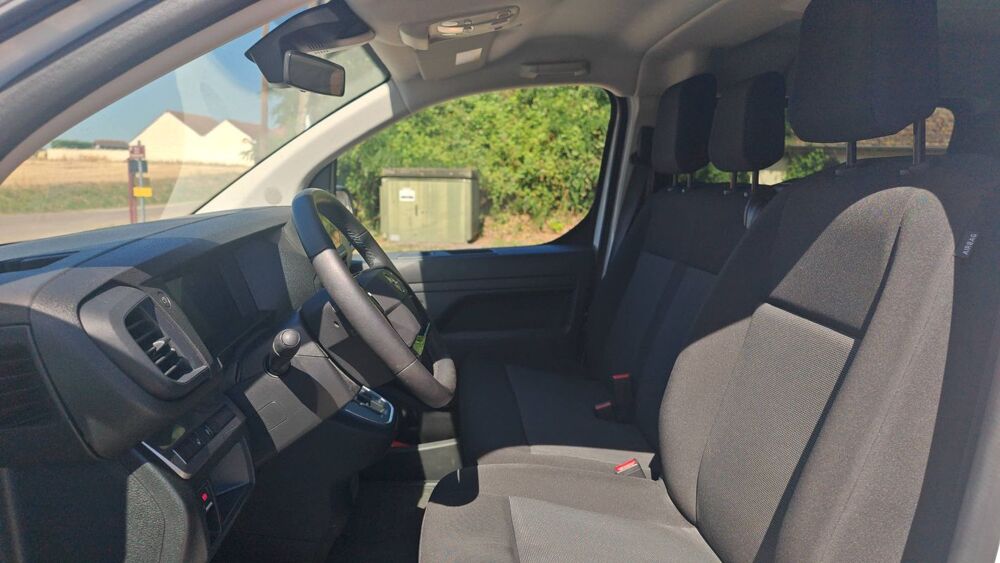 Vivaro Cabine Approfondie 2.0 BlueHDi 180 EAT8 Taille M 2025 occasion 71620 Bey