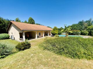  Maison � vendre 7 pi�ces 220 m�