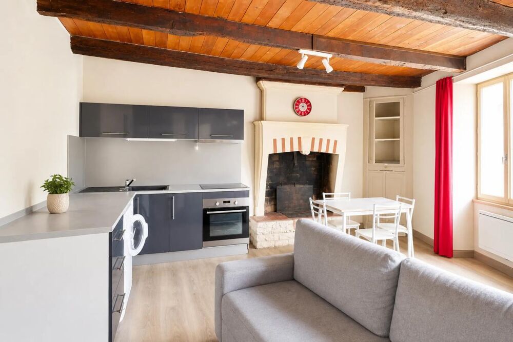 Vente Maison Investissement locatif idéal coeur de Jonzac, 137m² Jonzac