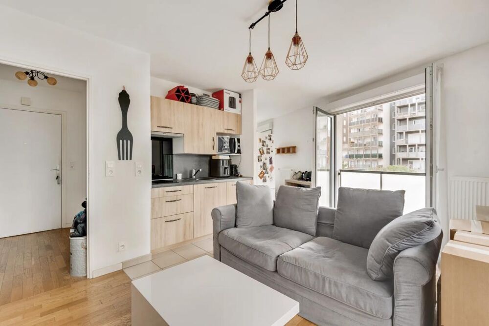 Studio de 1 pièce de 32,64 m² à Romainville