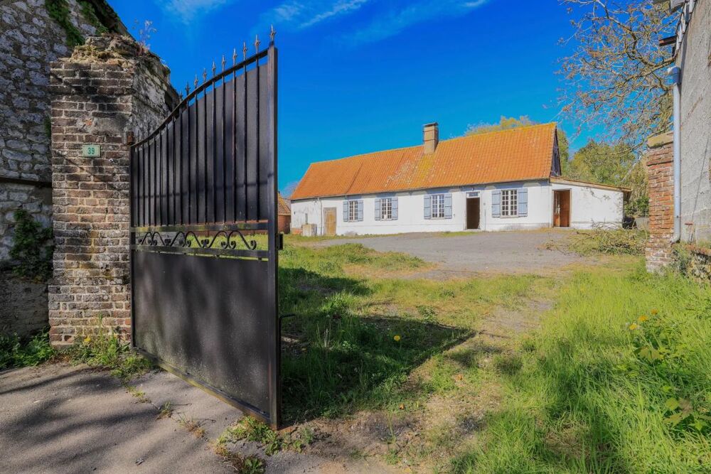 Maison individuelle de plain-pied sur terrain de 1 449 m²