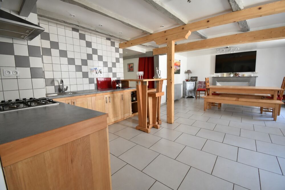 Maison à vendre 6 pièces CASTELSAGRAT (82)