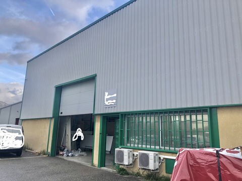 Local/bureau &agrave; louer GEMENOS (13) 2550 13420 Gemenos