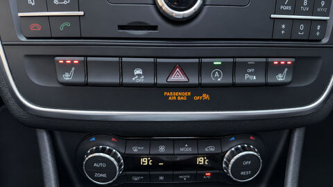 Classe CLA 45 AMG 4Matic Speedshift DCT A N/A - Automatique Toit ouvran 2015 occasion 49400 Saumur