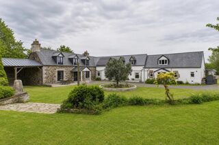  Maison à vendre 10 pièces 307 m²