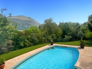  Maison  vendre 7 pices 290 m