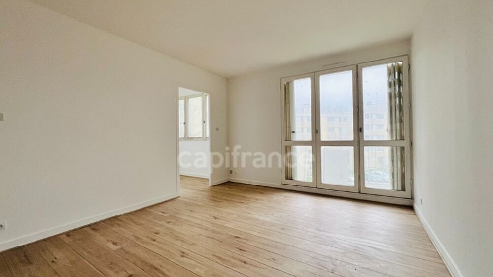 Vente Appartement Dpt Finistre (29),  vendre QUIMPER appartement studio de 26 m habitable situ au 3me tage Quimper