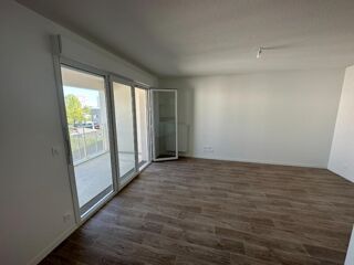  Appartement à louer 2 pièces 44 m²