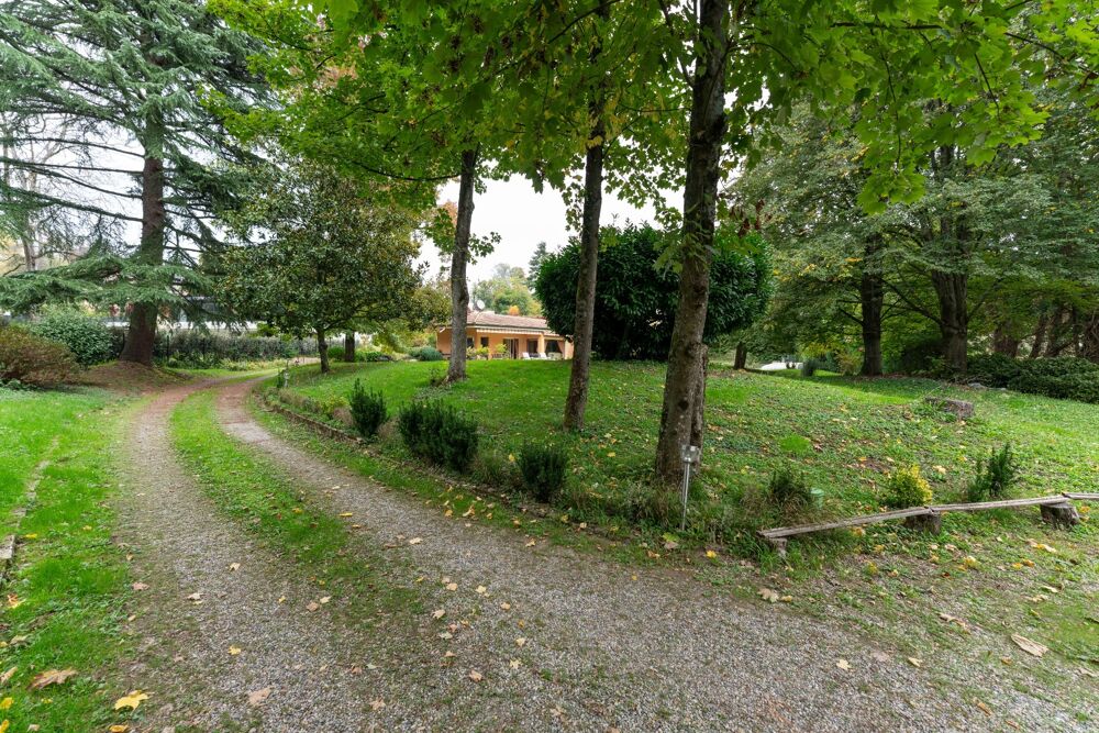 Vente Maison Maison d'Architecte à vendre Saint cyr au mont d or