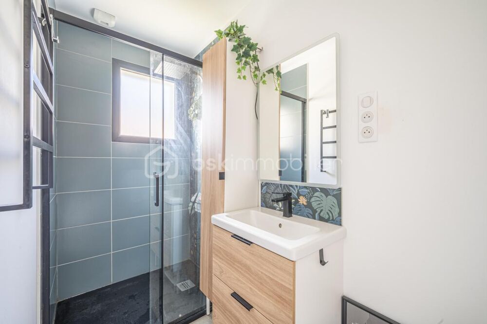 à vendre  Maison Le Revest-les-Eaux (83200)