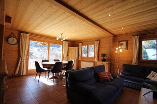  Chalet � vendre 5 pi�ces 104 m� La clusaz