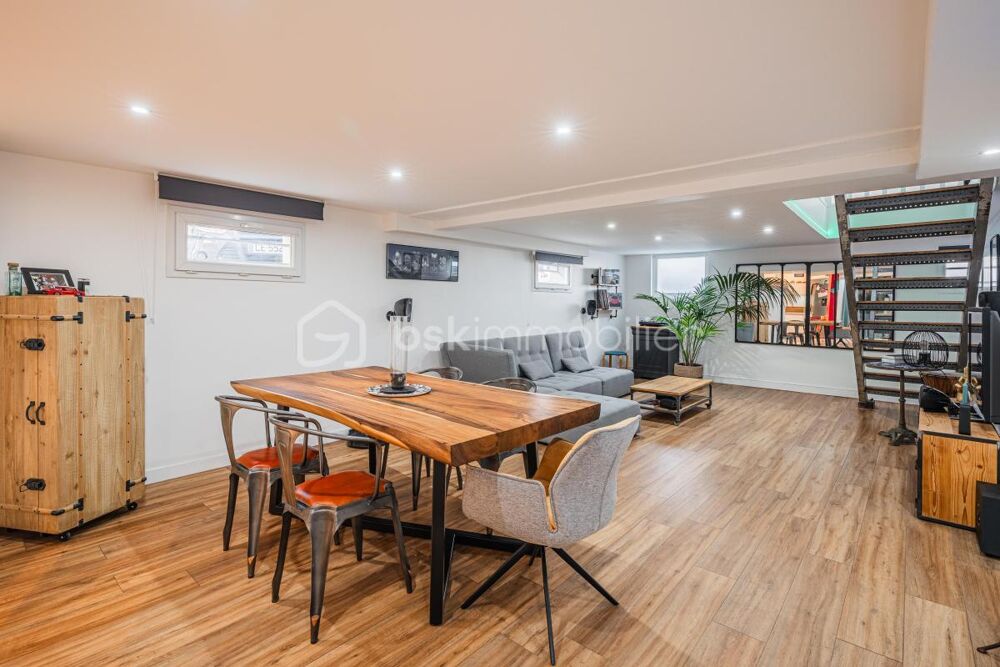 Vente Duplex/Triplex Spacieux et chaleureux 3 pièces rénové de 104 m2 en duplex Chambery