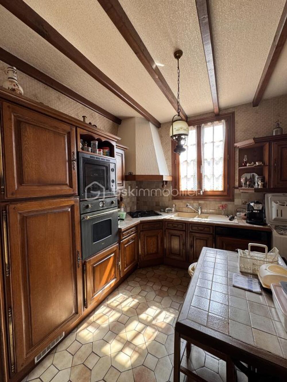 Maison familiale 4 pièces  3 chambres  Terrain de plus de 440 m²