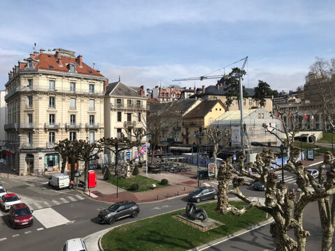 Dpt Savoie (73), Aix les Bains Hyper Centre, Local professionnel T6-160 M² 470000 73100 Aix les bains