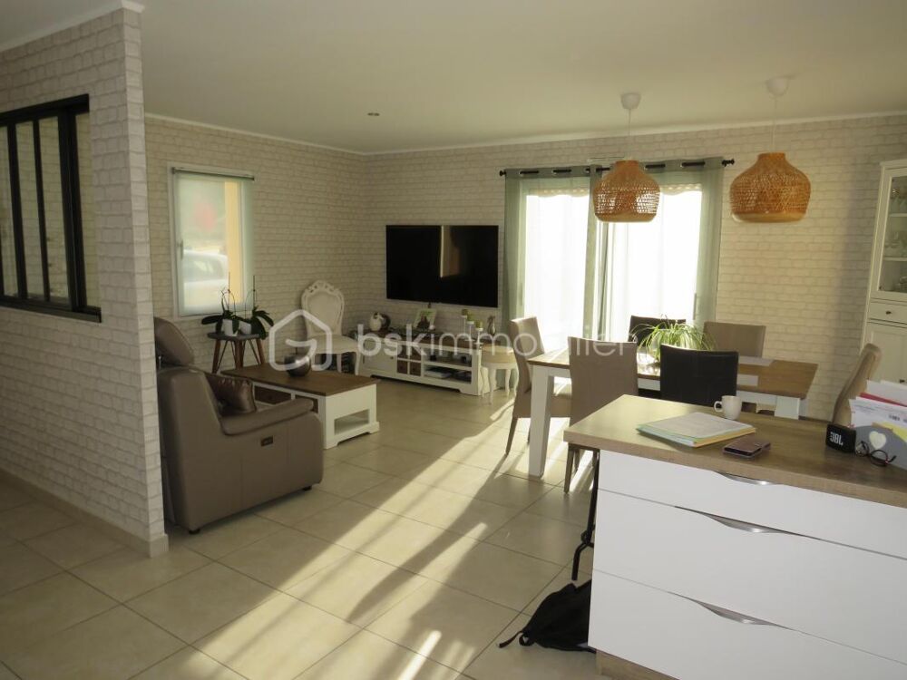 Vente Maison Maison plain-pied récente de 90 m², RT 2012 aux normes PMR sous garantie décennale Aire sur l adour